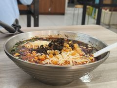 -扯面娘子重庆鲜鸡汤铺盖面