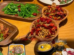 -隔壁老王·家常云南菜(花巷店)