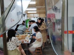 -卫卫麻辣烫(建设新村路店)