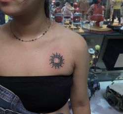 -木子·纹身店TATTOO穿孔·洗纹身