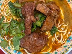 -金杨拉面王小吃面馆·牛三宝面·红烧牛肉粉