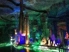 -泰安地下龙宫景区