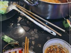 -唯爱KTV聚会餐厅(仙林东城汇店)