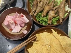 -重庆故事姊妹老火锅(财经学院店)