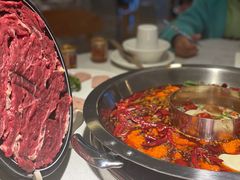 -茅草房·河畔园林火锅