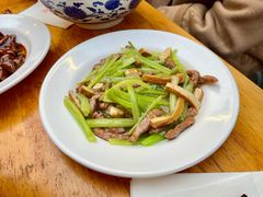 -沪西老弄堂面馆(定西路店)