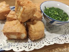 炸普宁豆腐-黄记潮汕甜汤(贝底田坊店)