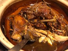 砂锅神仙鸡-湖滨28中餐厅·西湖宴·杭州君悦酒店
