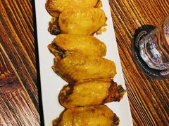 烤鸡翅-1886德国汽车餐厅(外滩十六铺码头店)