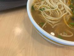 -西部马华清真兰州牛肉面·烧烤夜市(关东店)