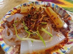 凉粉-玉龙喀什有名爱可德木烤包子