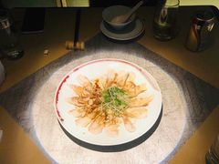 -穹六人间 people 6(岳阳路店)