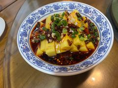 -都江堰石锅鱼