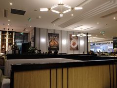 -港丽餐厅(高德置地店)