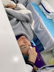 -蕾特恩专业祛痘·皮肤管理