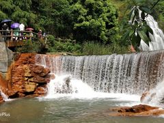 -华蓥山天意谷景区