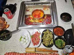 -吴哈哈的火锅店/Wuhaha HotPot