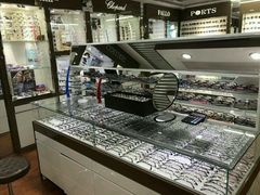 -华彬眼镜专业渐进配镜(潘家园店)