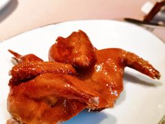 脆皮妙龄鸽-新荣记(椒江店)