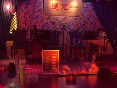 -夜火烤摊·东北烧烤酒场·老杨小黄鱼