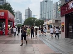 -观音桥步行街