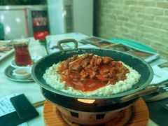-MADO冰淇淋咖啡馆(淘金店)