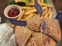 -海风酒吧 喝精酿 听民谣(阿那亚礼堂店)