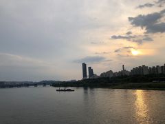 -盘浦大桥月光彩虹喷泉