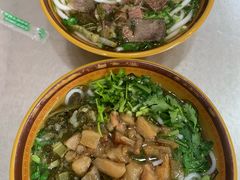 -花溪牛肉粉(八鸽岩店)