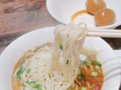 -周小波重庆小面·重庆名小吃(邹容路店)