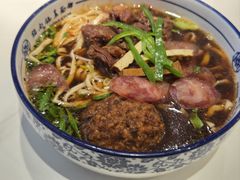 -镇南锅盖面馆(解放路店)