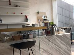 -UNI UNI(环亚凯瑟琳店)