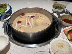 -三人行骨头王火锅(长寿店)