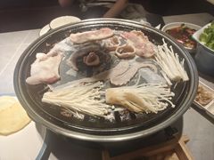 -正宗齐齐哈尔烤肉·齐牛哥鲜切炭火烤肉(杭州总店)