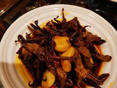 -张大胡子鱼头火锅酒楼(长益路店)