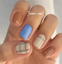 -悦指间美甲美睫