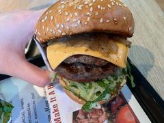 -The Habit Burger Grill 哈比特汉堡(复兴soho店)