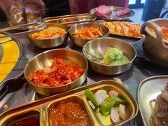 -釜山火炉·海鲜烤肉(紫藤路店)