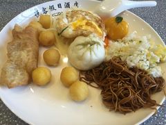 -南京悦客假日酒店