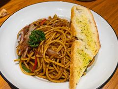 黑椒牛柳炒意面-魏斯理汉堡(西安沣东吾悦店)