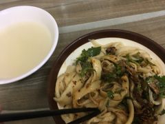 -清真马虎面馆(西七路店)
