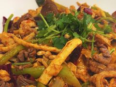 -拿渡·水煮鱼麻辣香锅(王府井奥莱·香江小镇店)