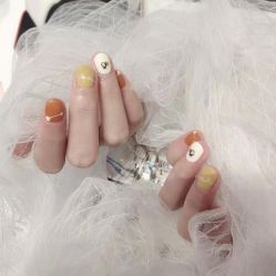 -RL Nail·瑞丽美甲美睫品牌原创店
