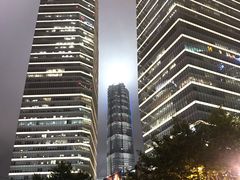 -陆家嘴空中步行连廊