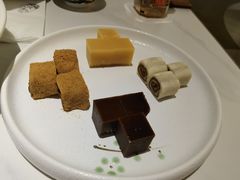 -羲和雅苑•北京烤鸭(国贸商城店)