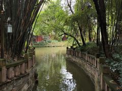 -房湖公园