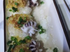 蒜蓉墨鱼仔-琼大师东方烤乳猪(亚特兰蒂斯店)