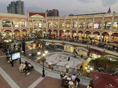 -佛罗伦萨小镇广佛名品奥特莱斯(疏港路店)