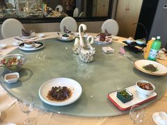 -双子楼大酒店(城开国际写字楼店)