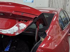 -上海伟杰·捷豹路虎4S店(闵行店)